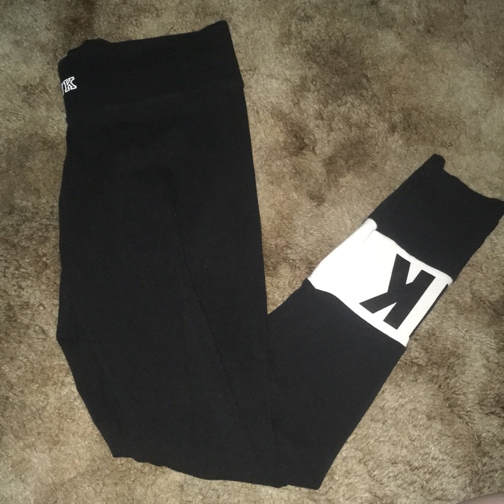 Victoria Secret leggings size medium
